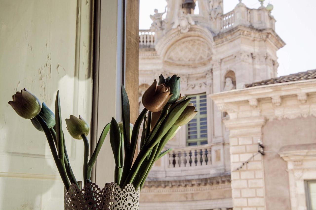 La Collegiata Guest House Катания Екстериор снимка